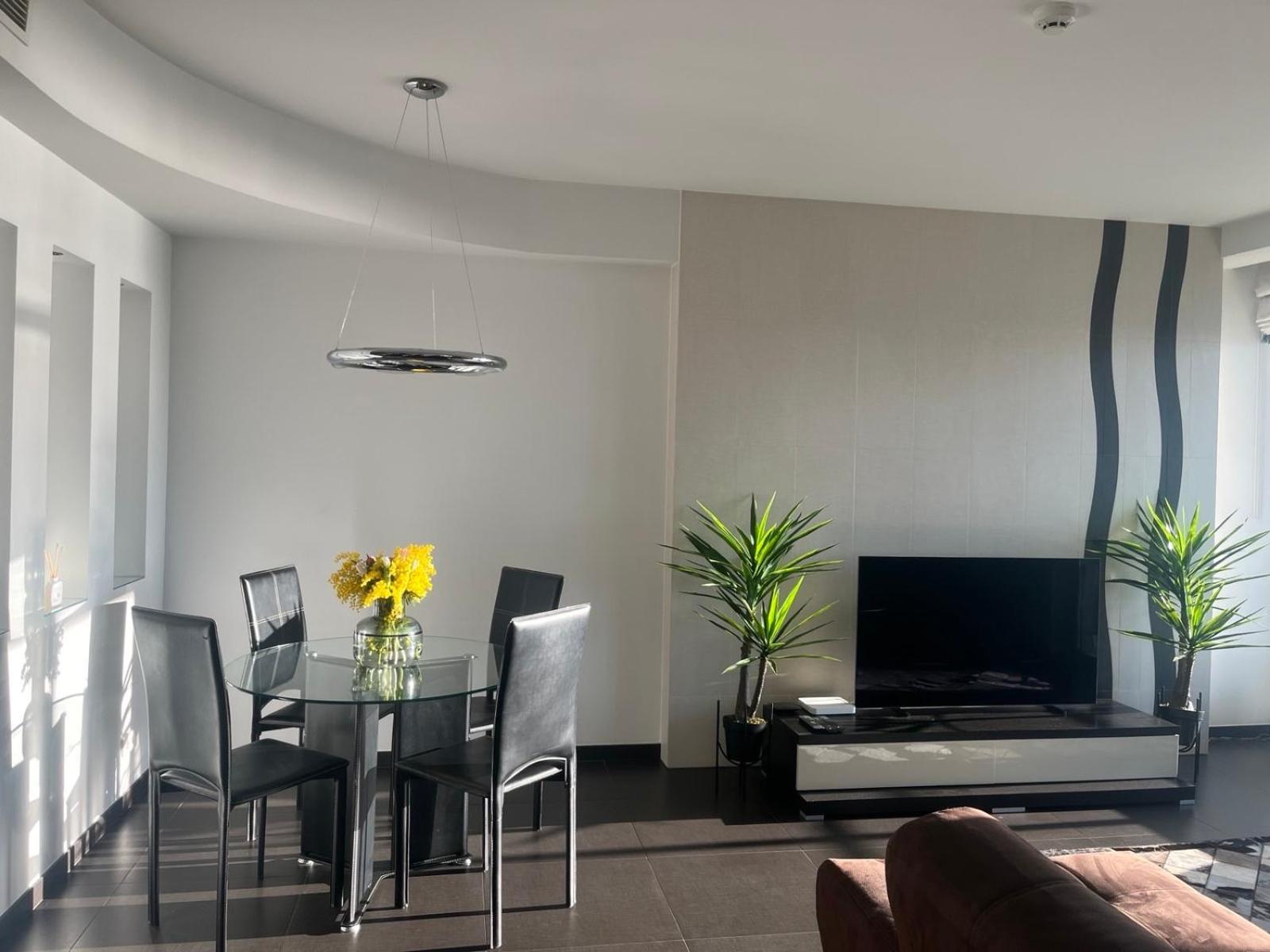 Design Apartment ไคลเพดา ภายนอก รูปภาพ