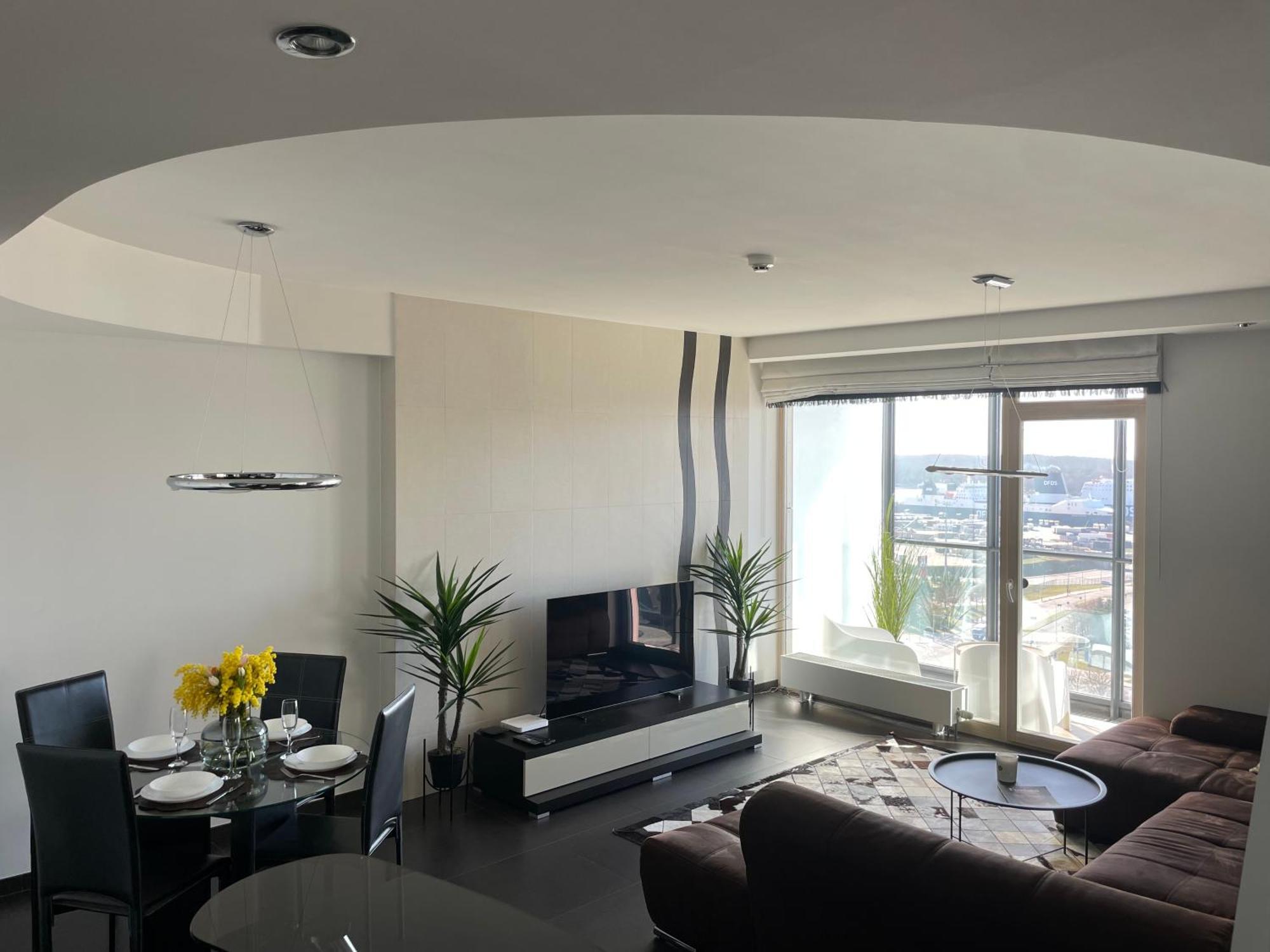 Design Apartment ไคลเพดา ภายนอก รูปภาพ